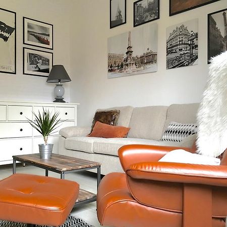 Standard Apartment By Hi5 - Karoly 23 Budapest Eksteriør bilde